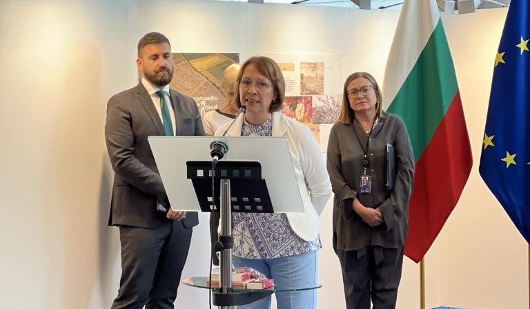Кметът Галина Стоянова в Европарламента: Розата и розовото масло са не просто традиция и производство, те за нас са идентичност