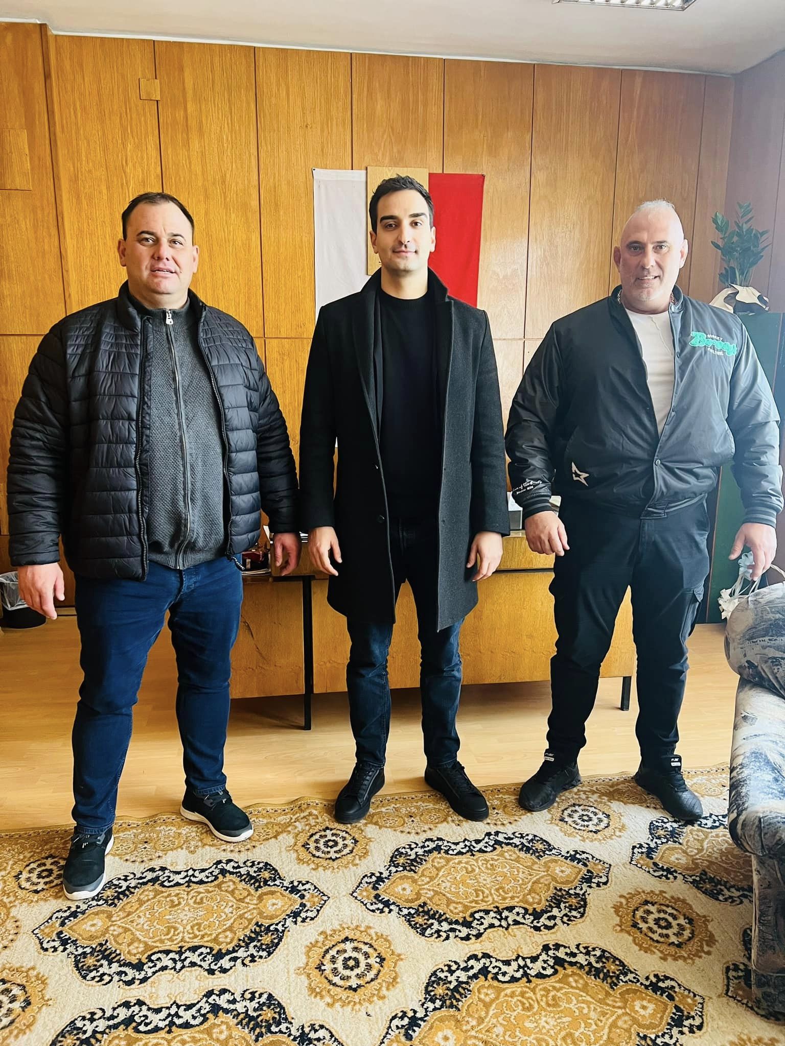 Кметът на община Раднево  народният представител Радослав Василев, проведоха срещи в селата Маца и Полски Градец