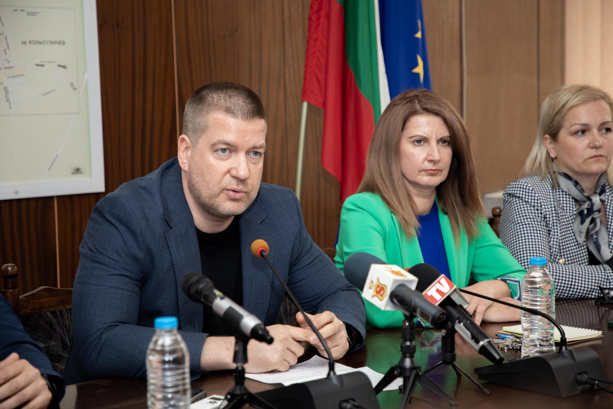 Нов и по-свеж облик за четири квартала и два парка