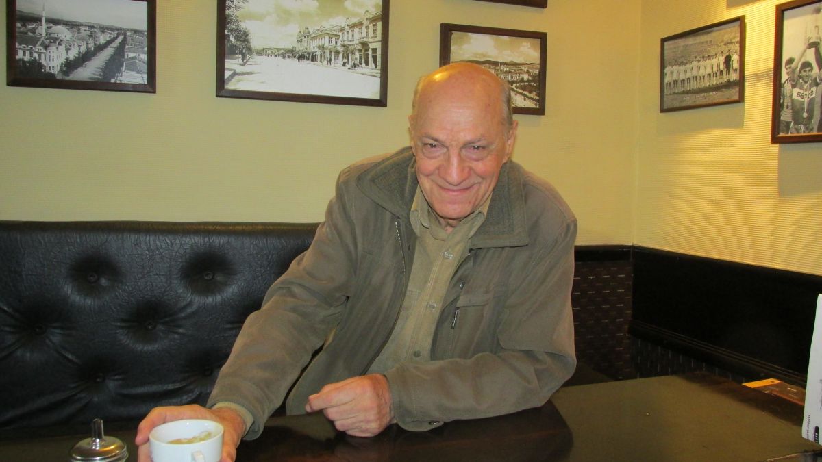 Честит 90-годишен рожден ден на Пеньо Калчев